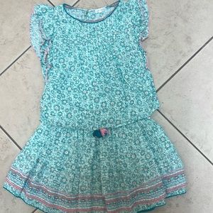 A set very summery and very cute!
